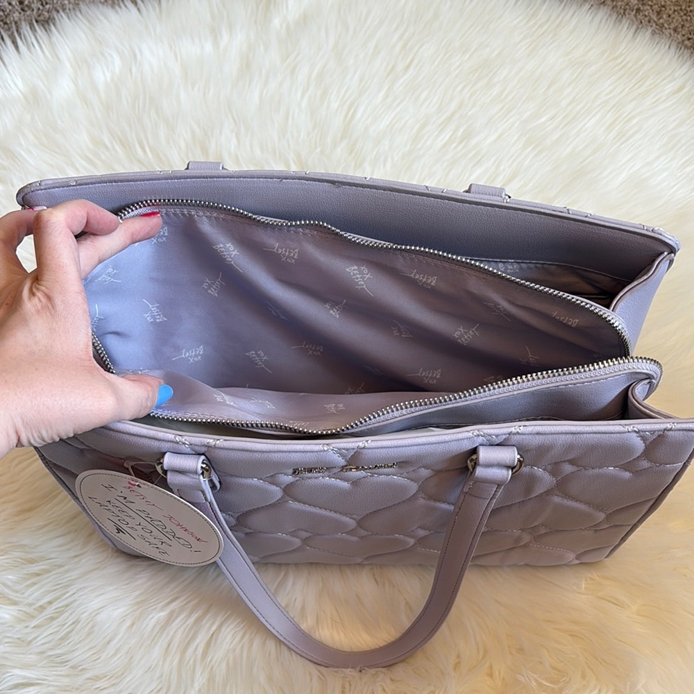 Betsey Johnson Lavender Purple Heart Quilted Purse/Laptop Bag - Picture 14 of 16